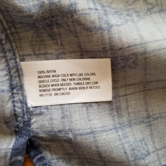 Mens Merona Classic Fit Short Sleeves Shirt - Picture 6 of 6